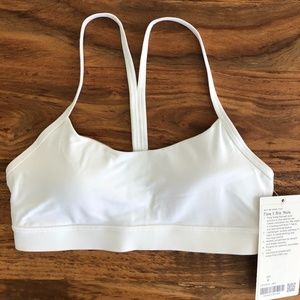 USED lululemon- Flow Y Bra Nulu Light Support, B/C Cup used NO TAGS